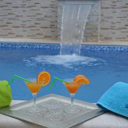شقة Apartments Villa Holiday بولا
