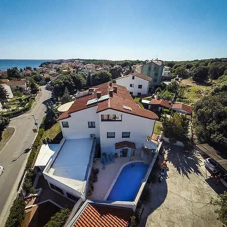 Apartman Apartments Villa Holiday Póla